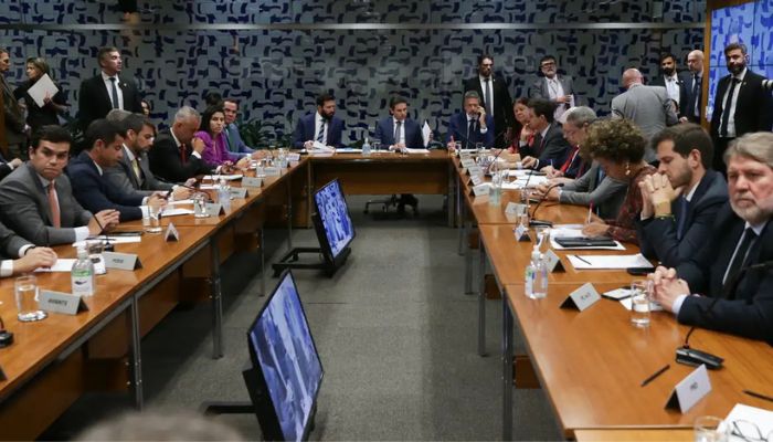  Câmara pode votar amanhã tornar crime hediondo adulterar alimentos 